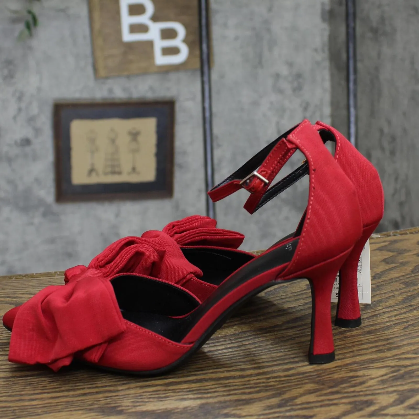 A New Day Womens Grace Bow Pumps with Memory Foam Insole 90972787 Red 7.5M