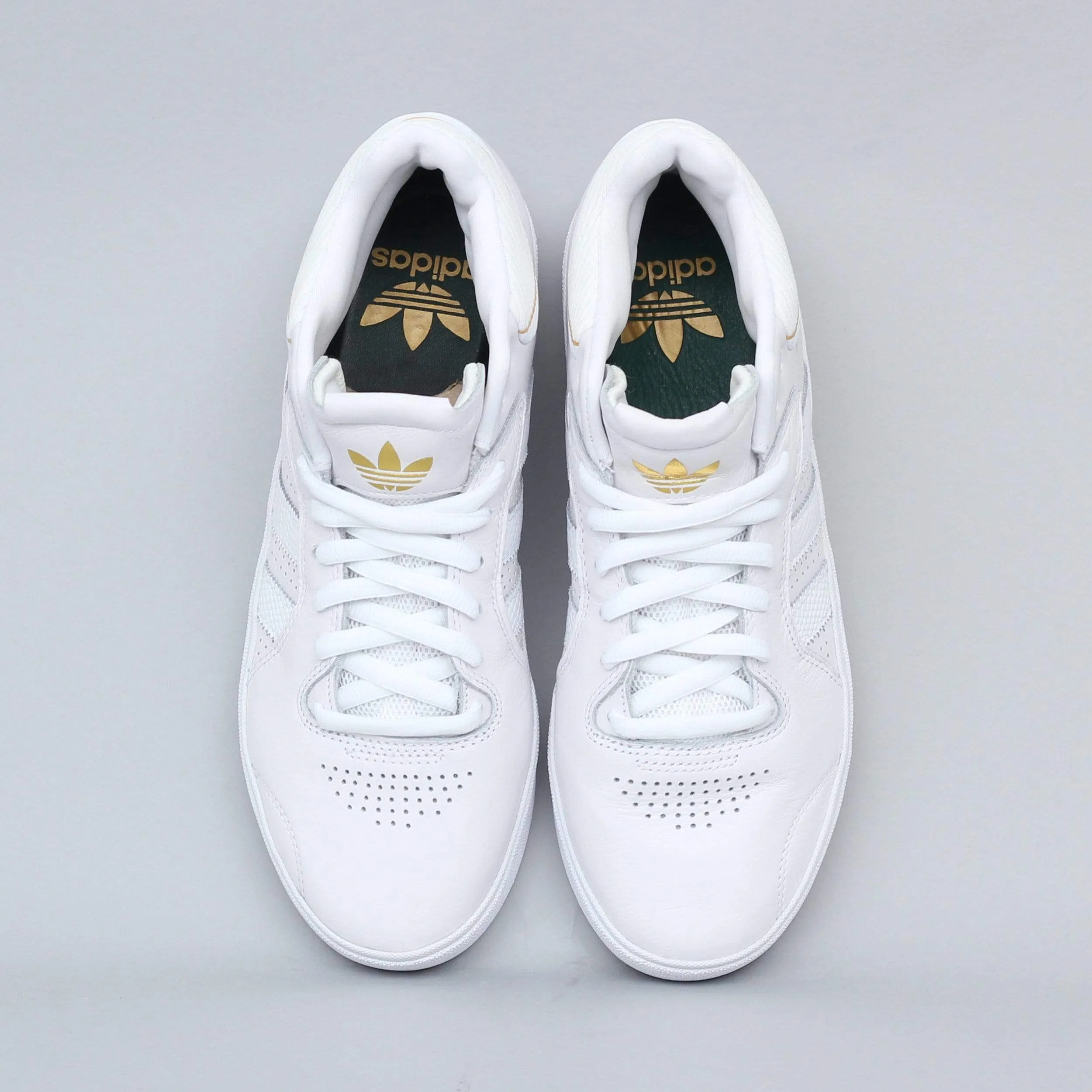 adidas Tyshawn Shoes Footwear White / Footwear White / Gold Metallic