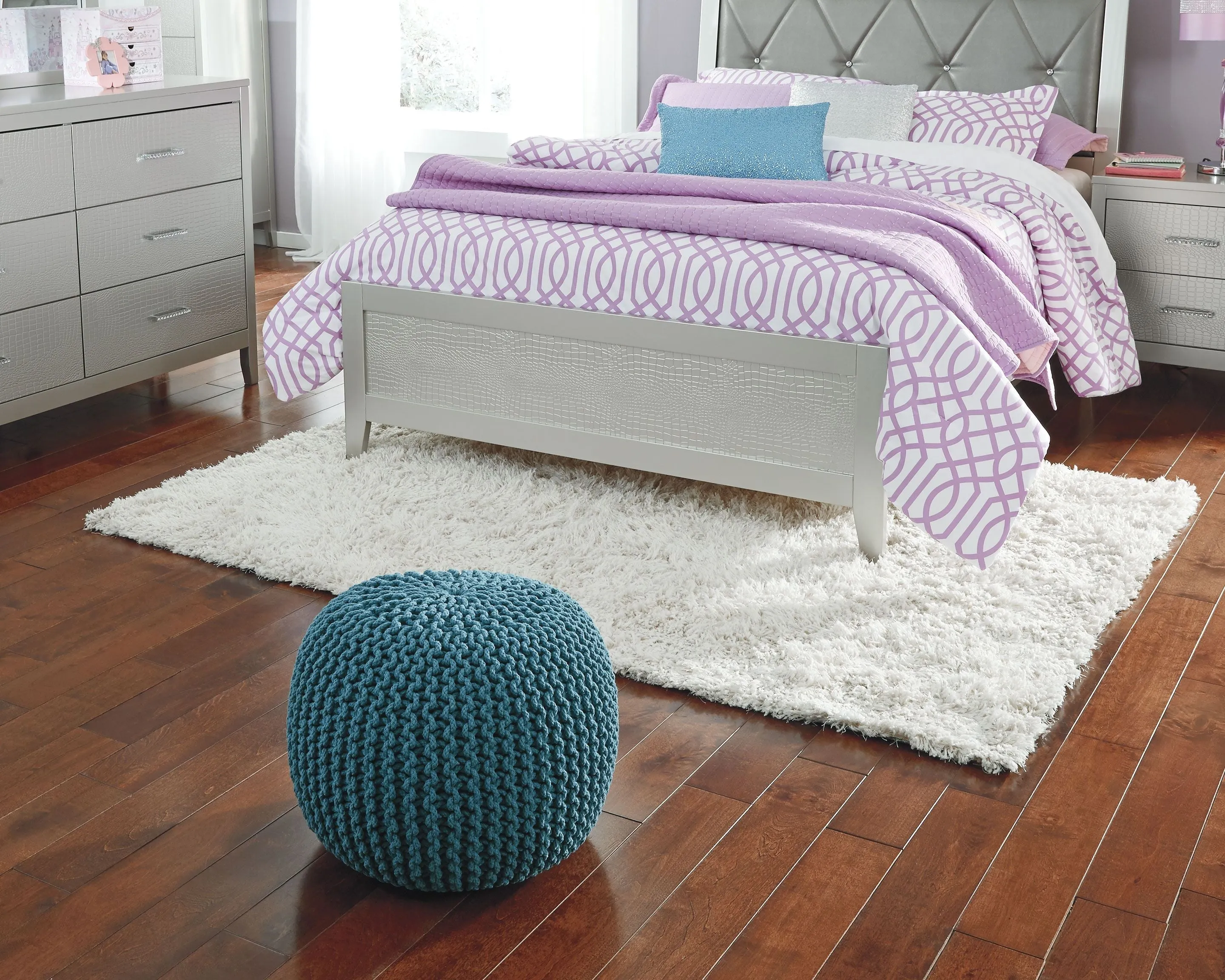 Alonso - Ivory - Medium Rug