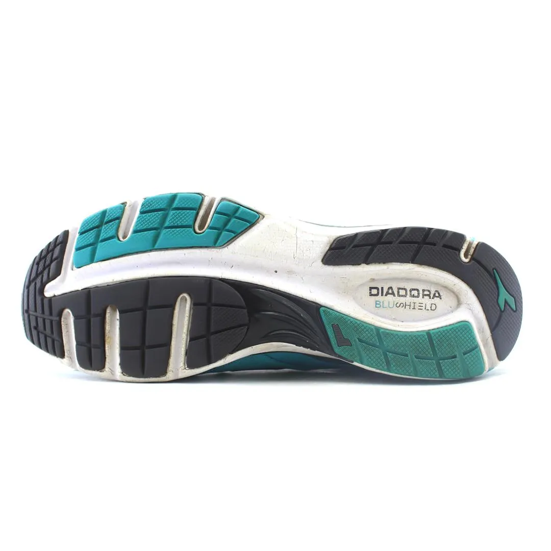 DIADORA MYTHOS BLUESHIELD 2