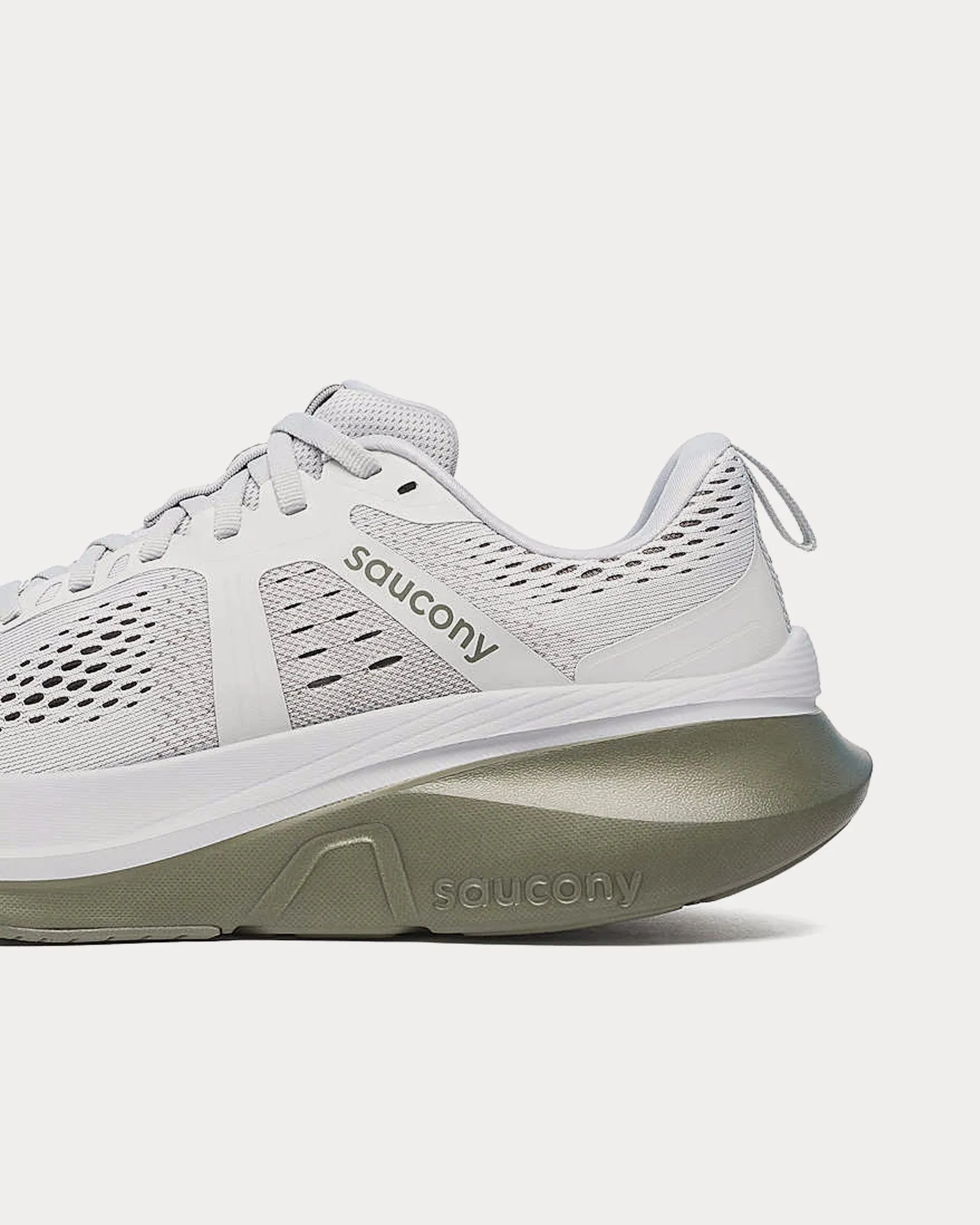 Guide 18 Cloud / Olive Running Shoes