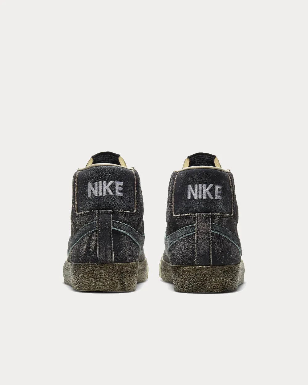 SB Zoom Blazer Mid Premium Black/Coconut Milk/Light Dew/Light Dew High Top Sneakers