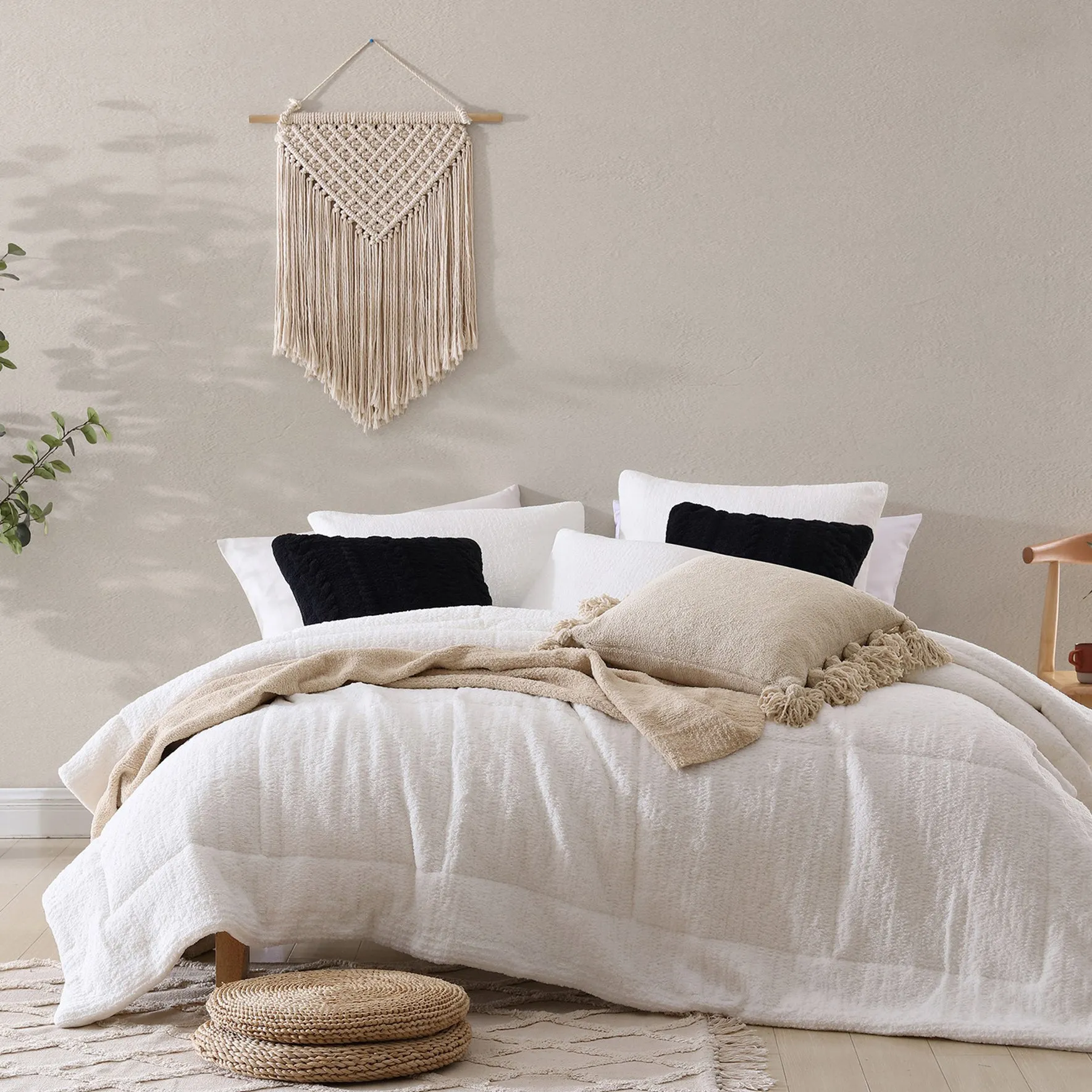 Snug Throw Pillow