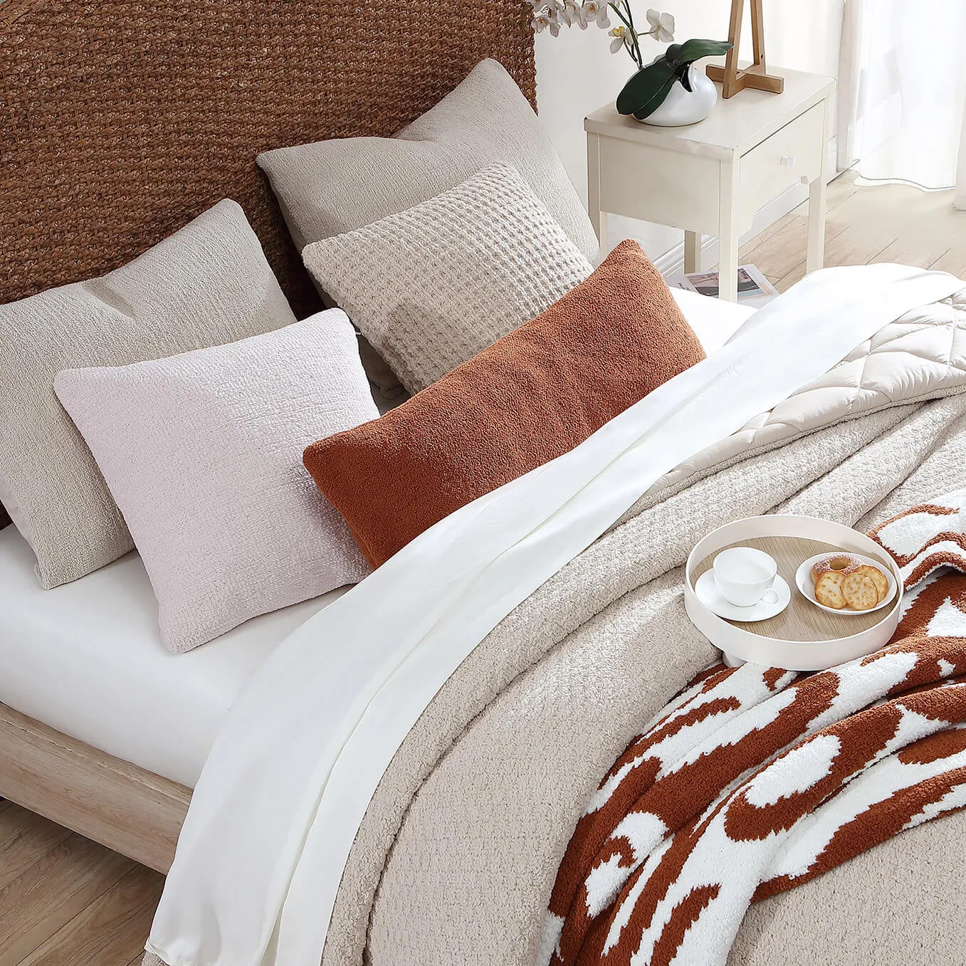 Snug Throw Pillow