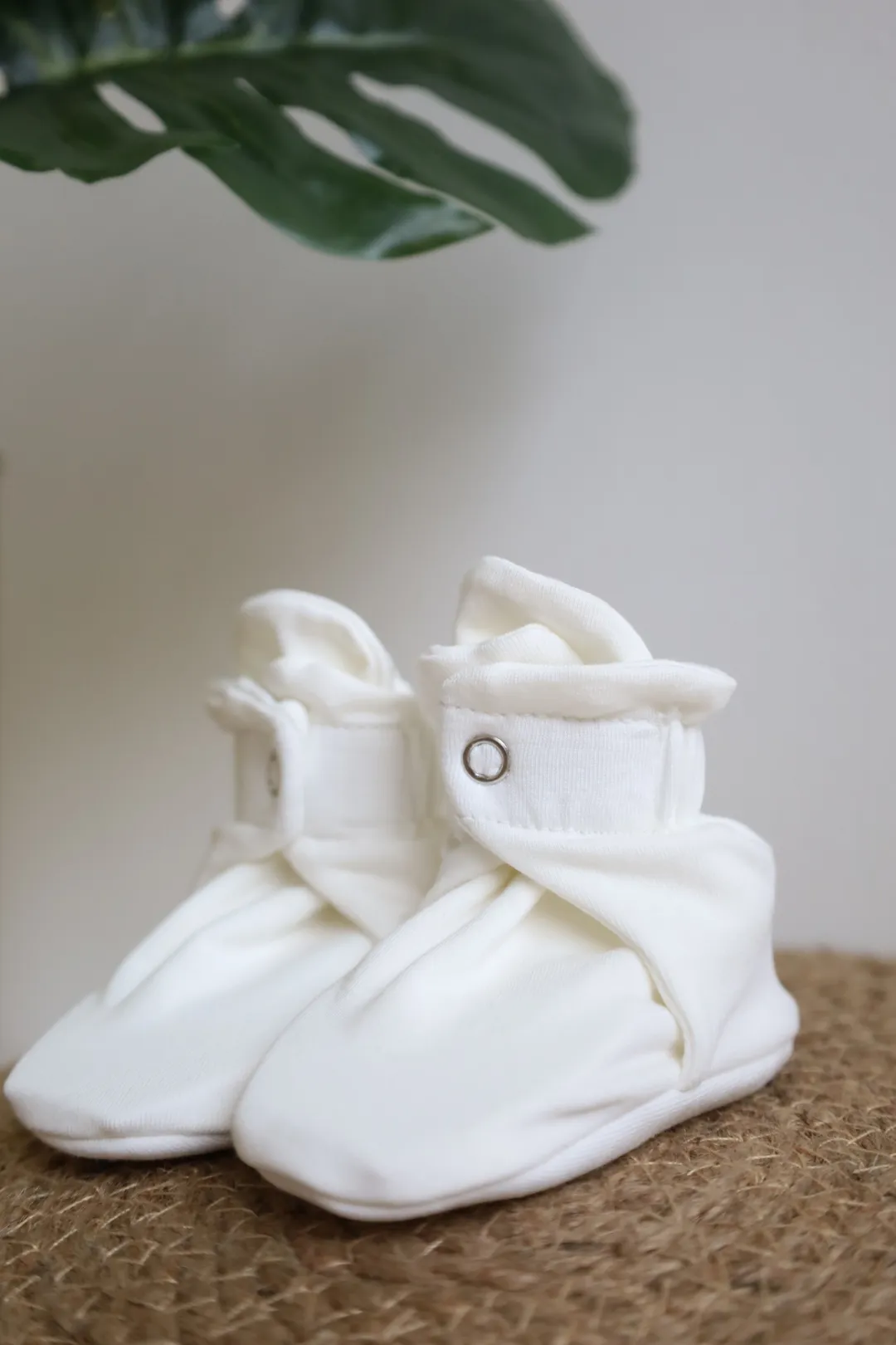 Snug'13-Baby Booties