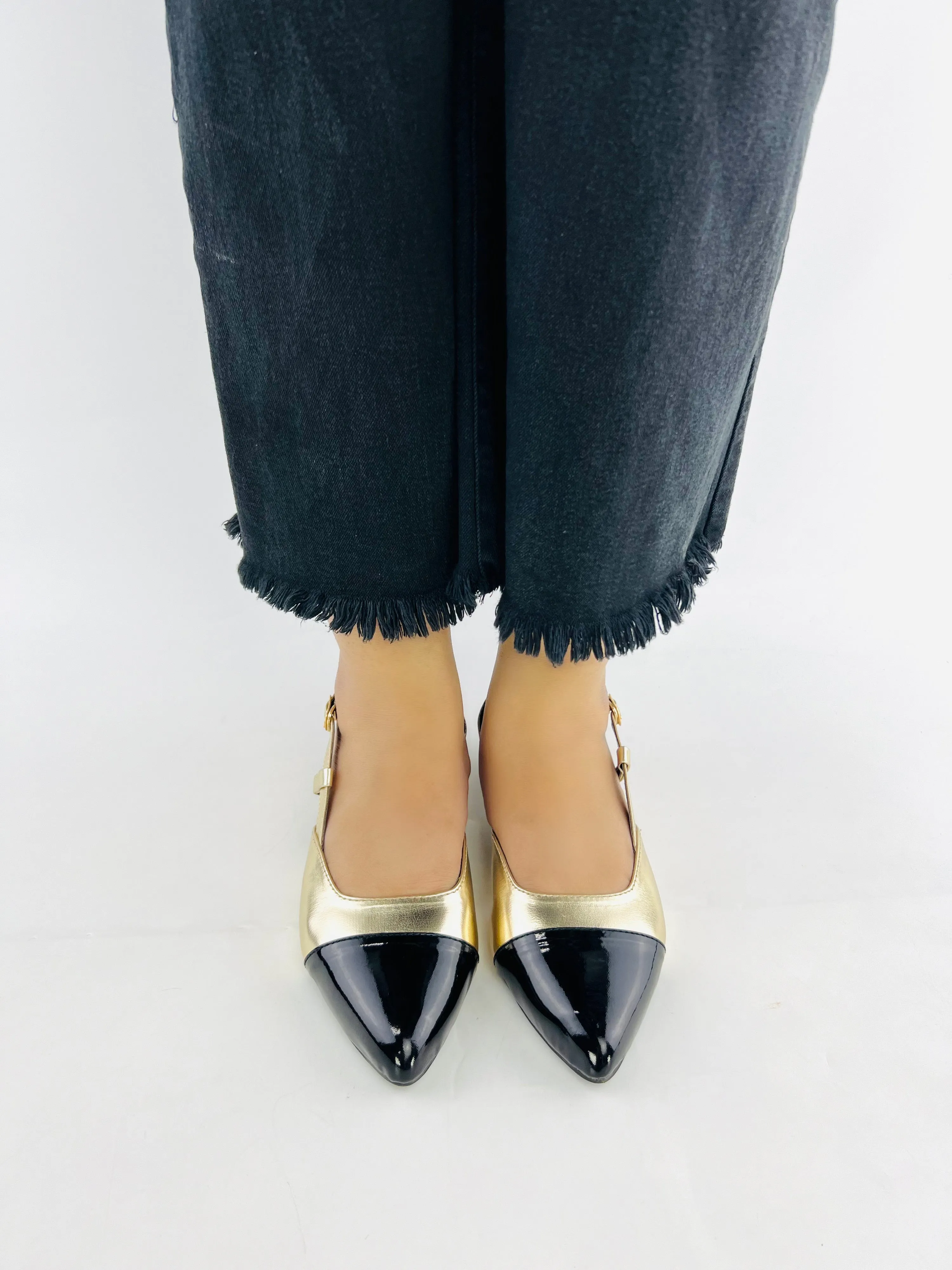 Spunkz Gold Slingback Cap Toe Pump
