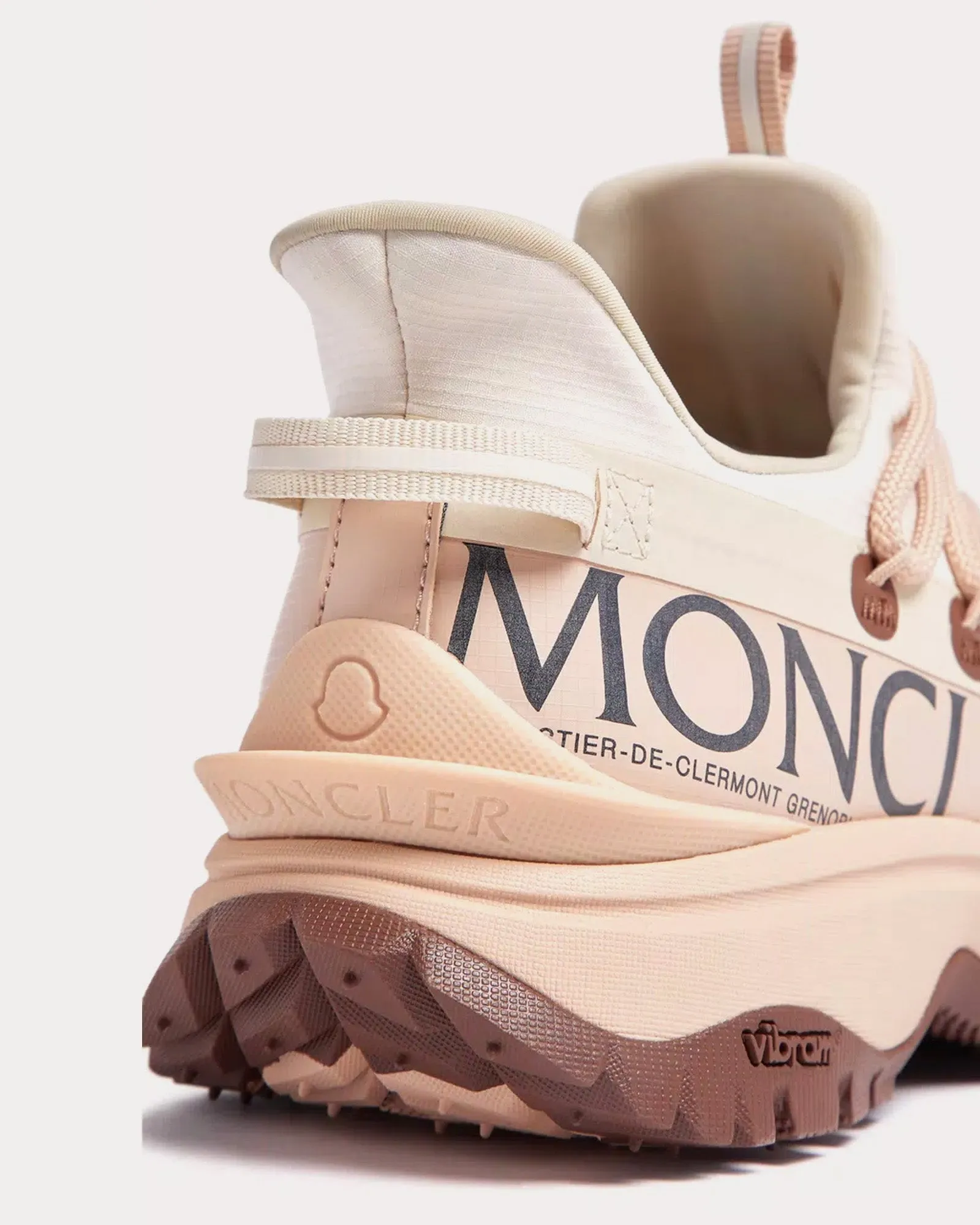 Trailgrip Lite 2 Light Beige Low Top Sneakers