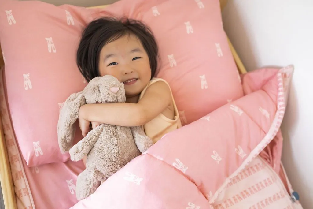 Twinkle Toes Zipper Bedding