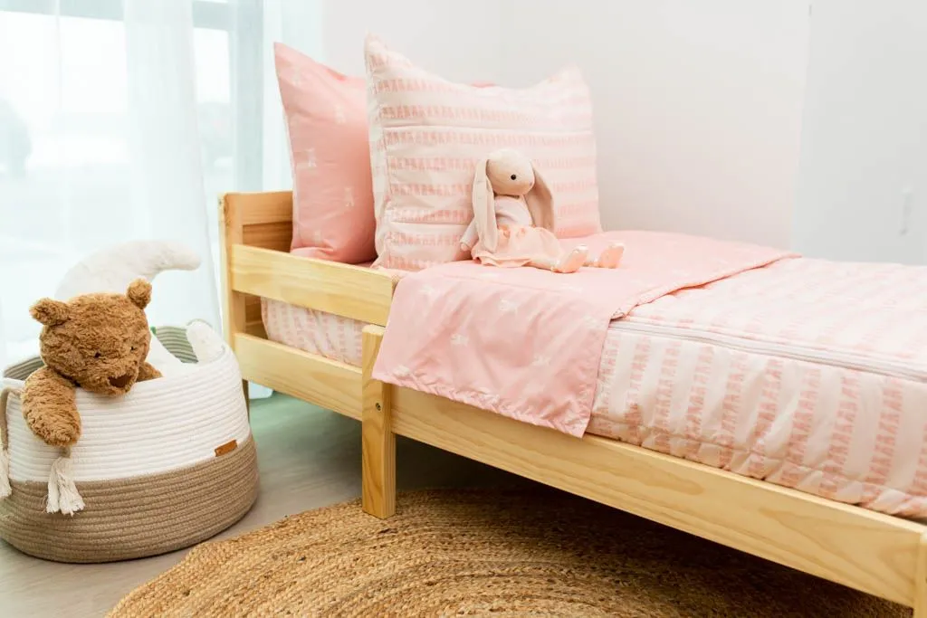 Twinkle Toes Zipper Bedding