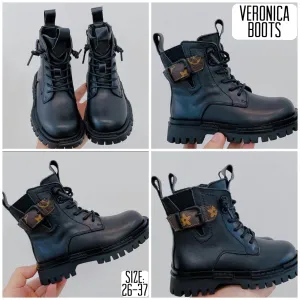 Veronica Boots